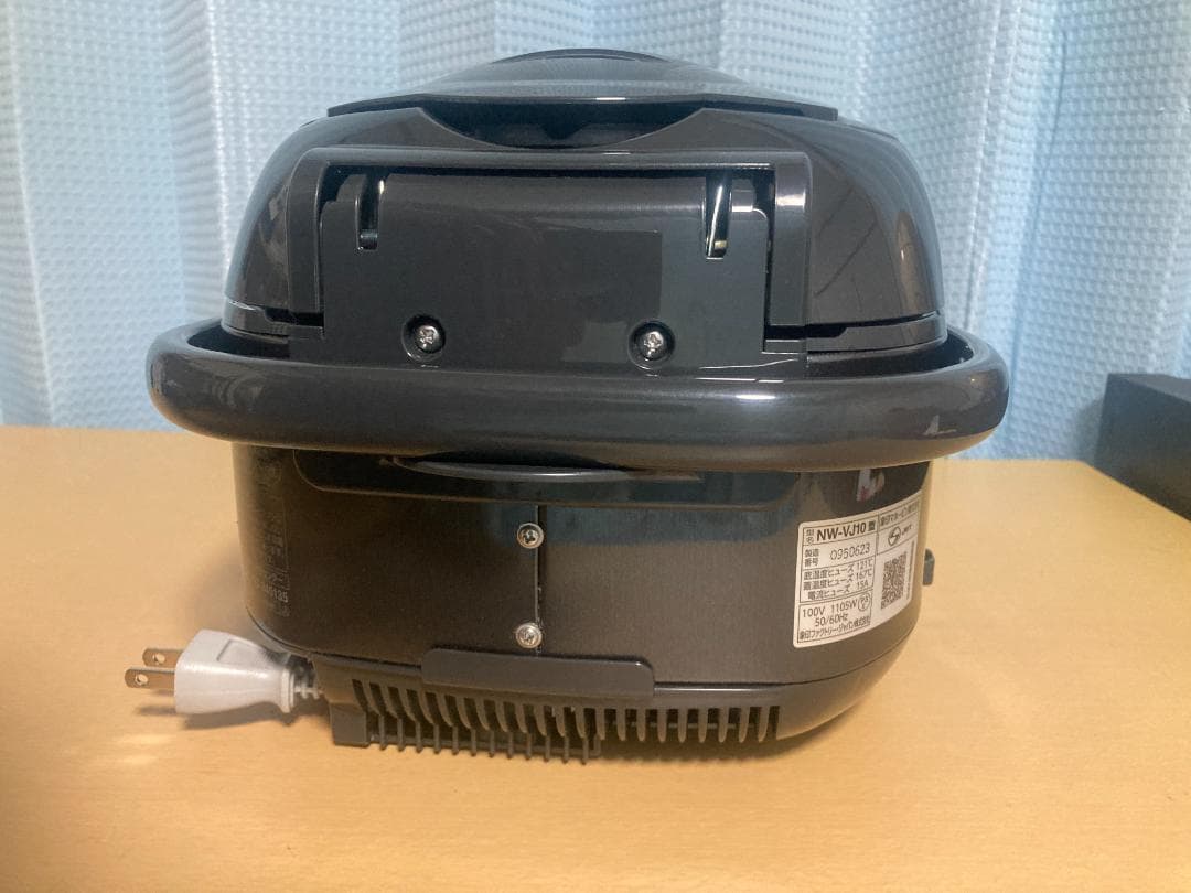 ★美品★2025年製 象印 NW-VJ10 IH 炊飯器 ジャー5.5合炊き