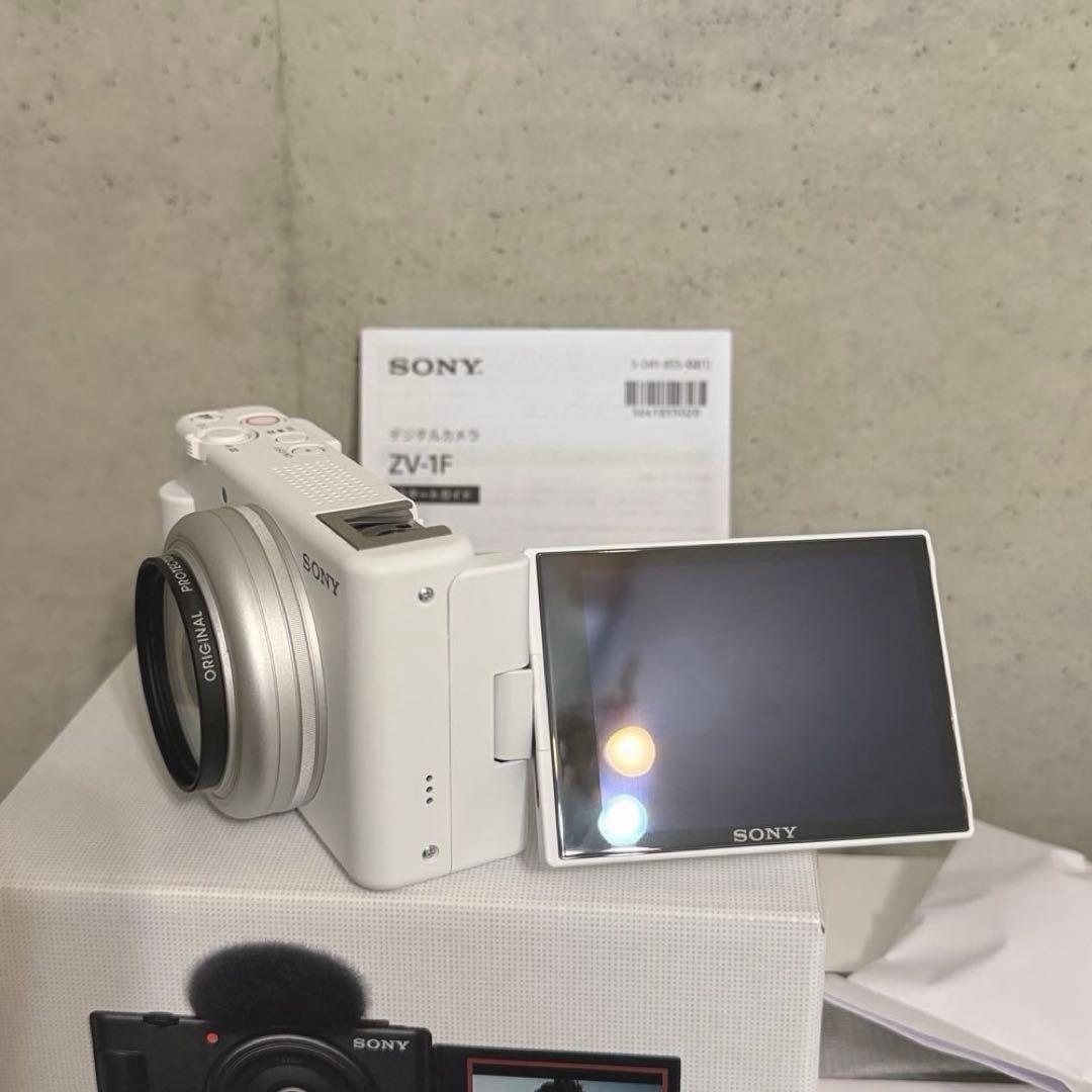 【美品】SONY VLOGCAM ZV-1F ホワイト