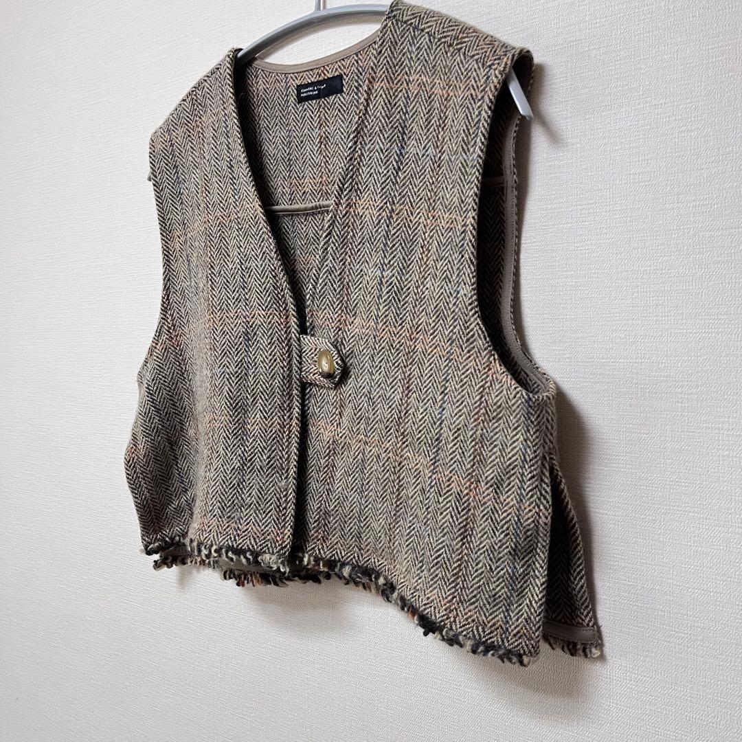 北欧暮らしの道具店　ヘリンボーン柄のウールベスト / よしいちひろさんコラボ