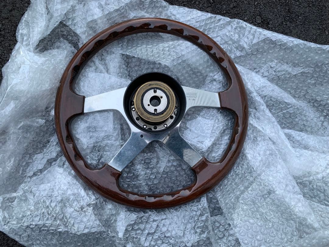 ステアリング MOMO モモ ウッド 木製