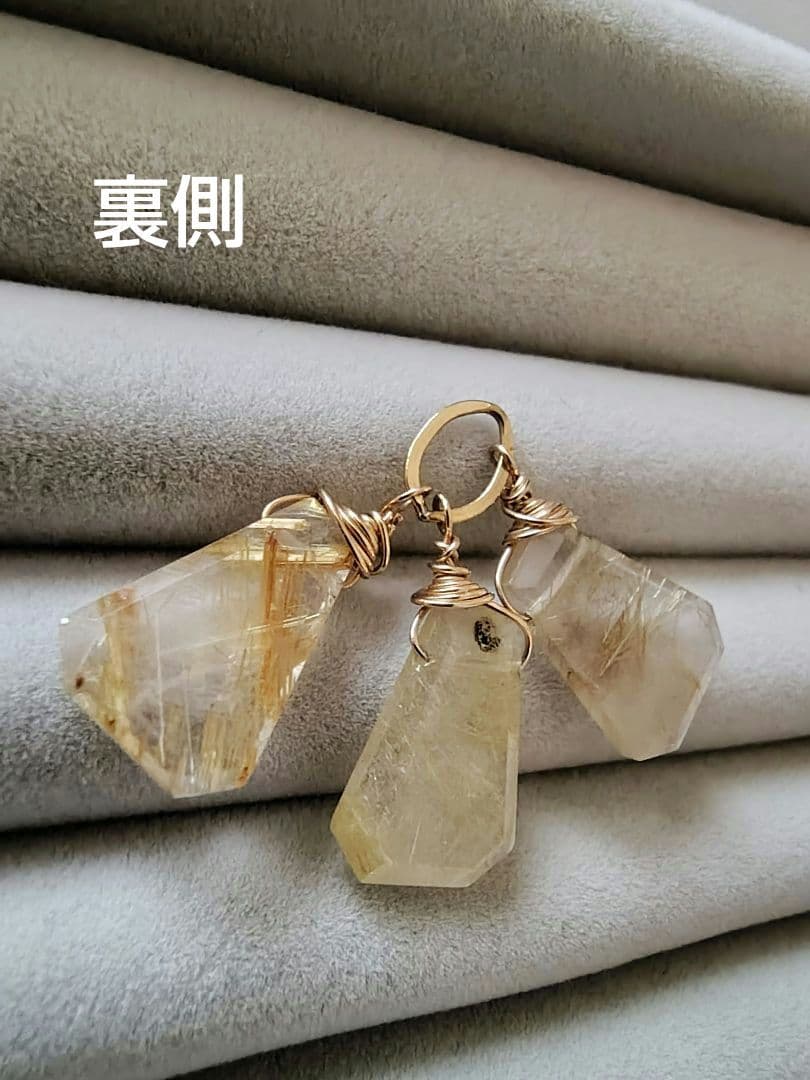 【087】agete ネックレスチャーム ルチルクォーツ