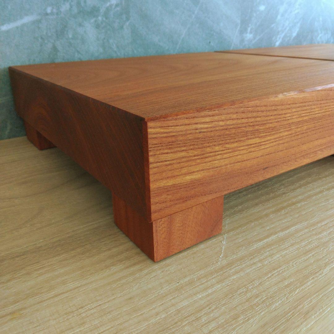 スピーカースタンド一対　欅無垢材