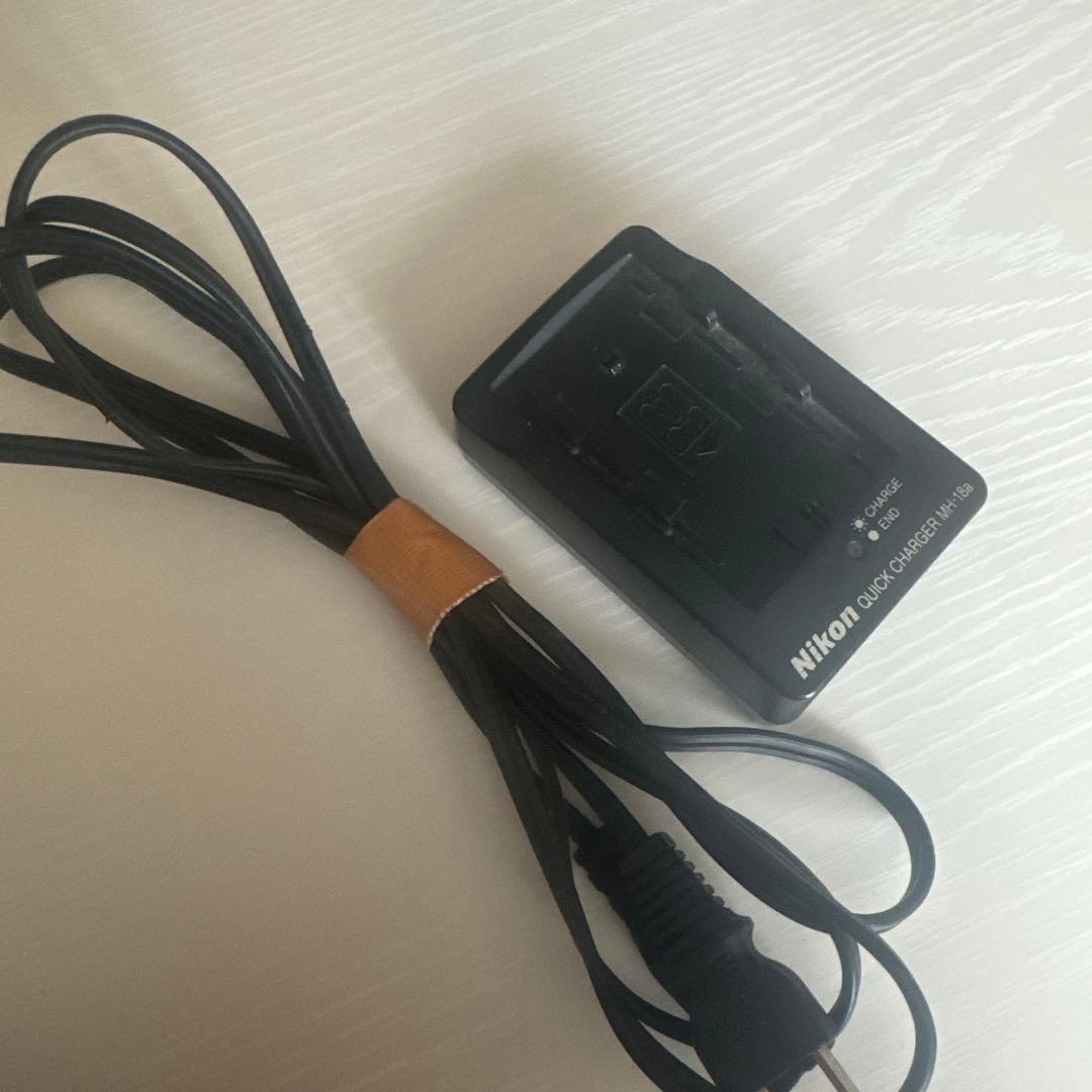 Nikon D700 デジタル一眼レフカメラ 本体