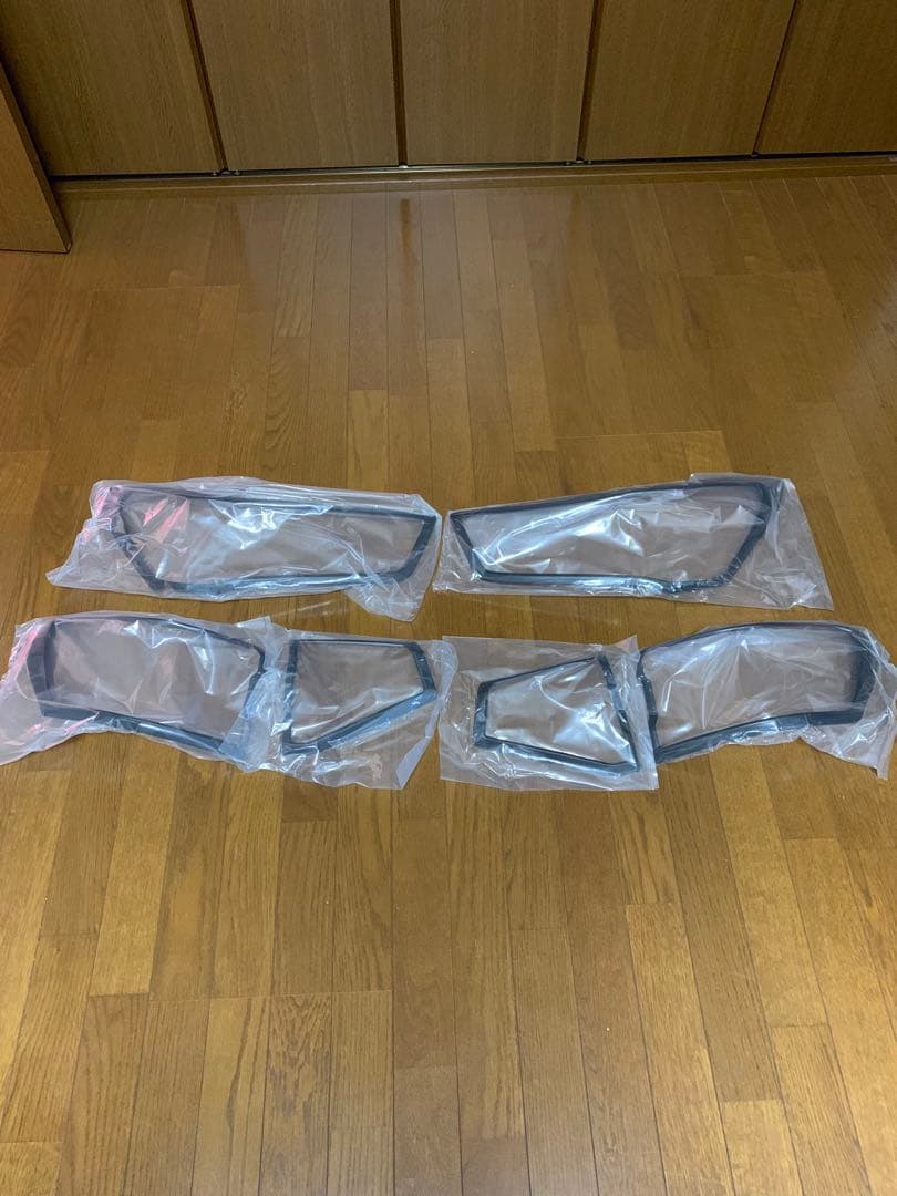 トヨタライズ　ダイハツロッキー　ヘッドライト、テールランプガーニッシュセット