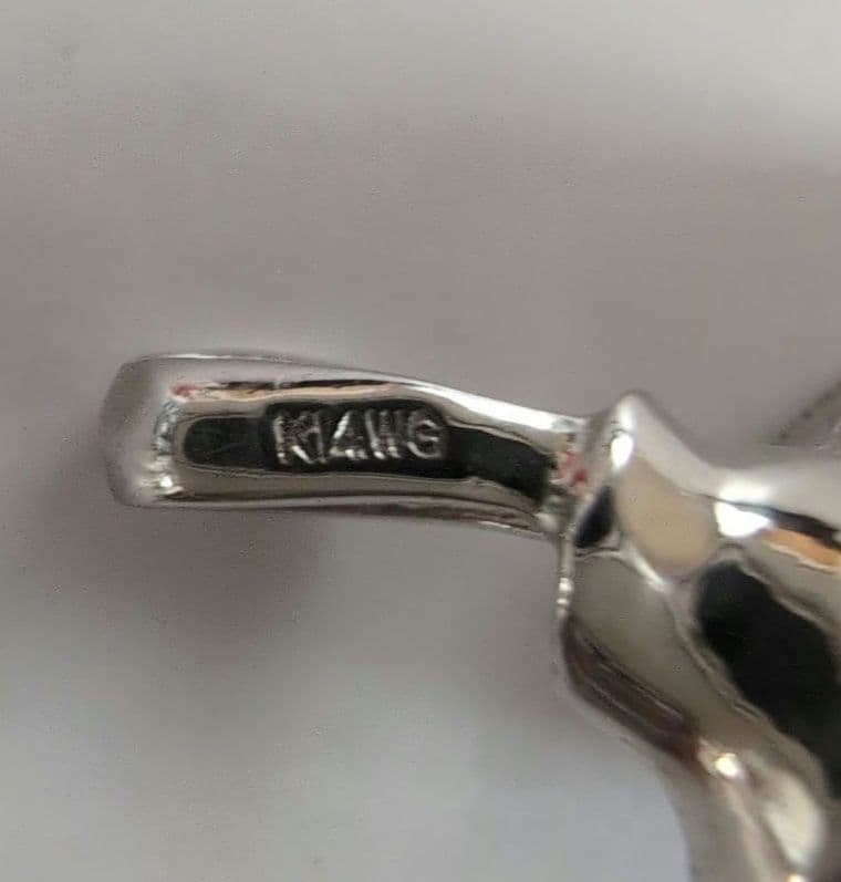 ブラックパール ペンダントトップ　k14WG刻印あり