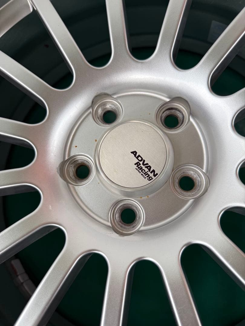 シ*ー様 ADVAN Racing RT 18×7J+50 5H- PCD100