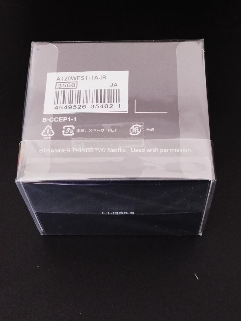 ストレンジャー・シングス コラボ モデル スタンダードウォッチ カシオ 時計