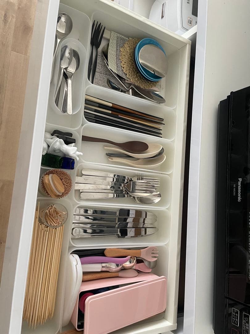 食器棚　ホワイト　ほぼ全て送料のお値段です