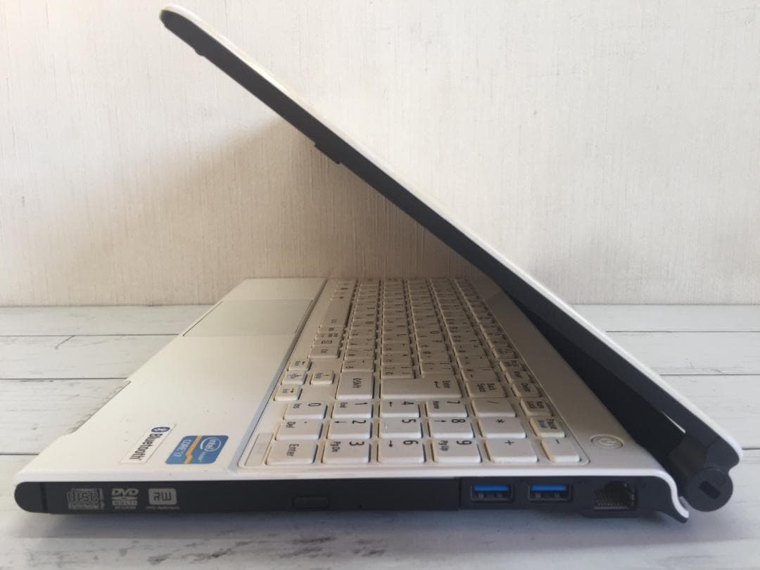 NEC PC-VK20HHZDF 13.3型 コンパクト テンキー付きノートPC