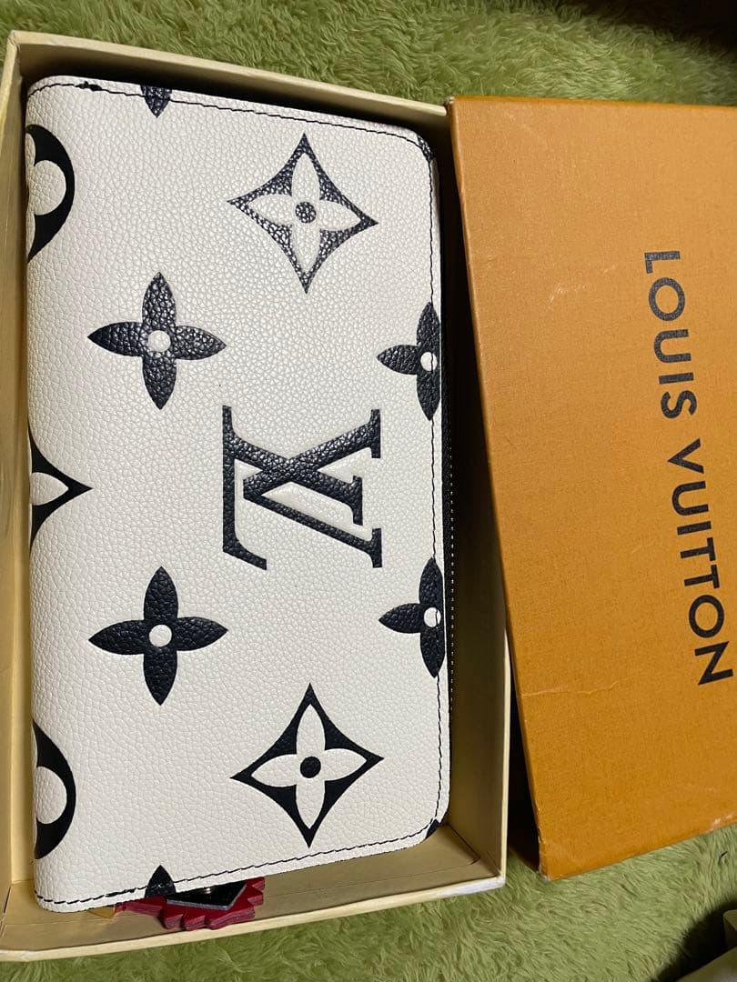 ★*★様 Louis Vuitton モノグラム 長財布 ホワイト/ブラック