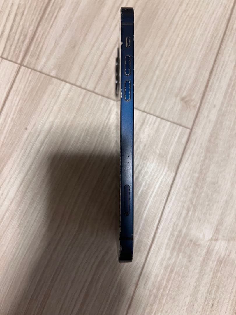 Apple iPhone 12 ブラック 傷あり