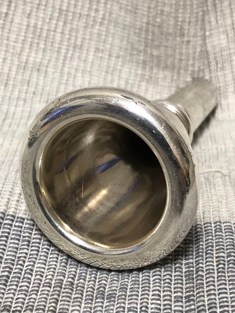 値下げ　シルキー ヘルバーグⅡ schilke helleberg