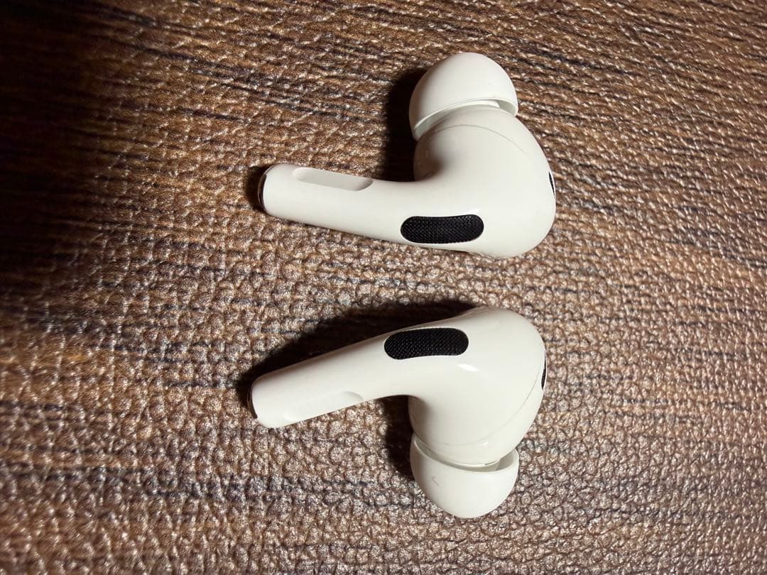 【保証有】AirPods Pro 第二世代本体 ホワイト 充電ケーブル付き