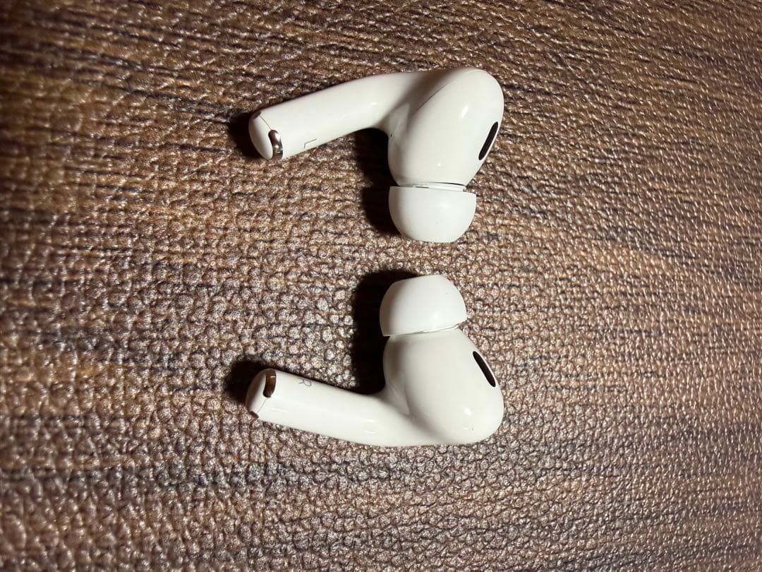 【保証有】AirPods Pro 第二世代本体 ホワイト 充電ケーブル付き