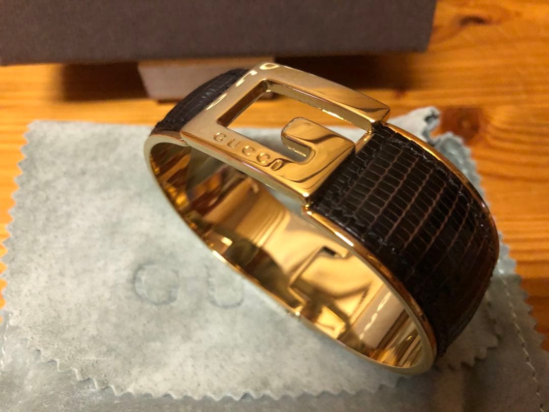 m*a様 GUCCI バングル
