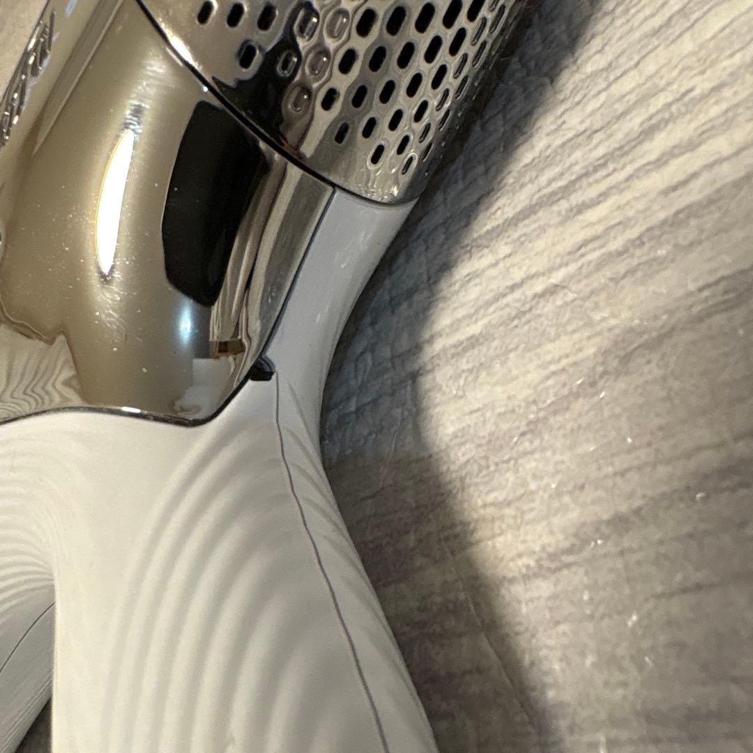 【ジャンク品】ReFa ビューティックドライヤースマート　ホワイト