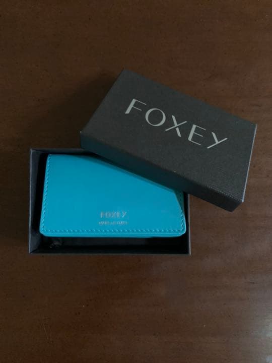 Senka【新品・未使用】フォクシー　カードケース　革製品