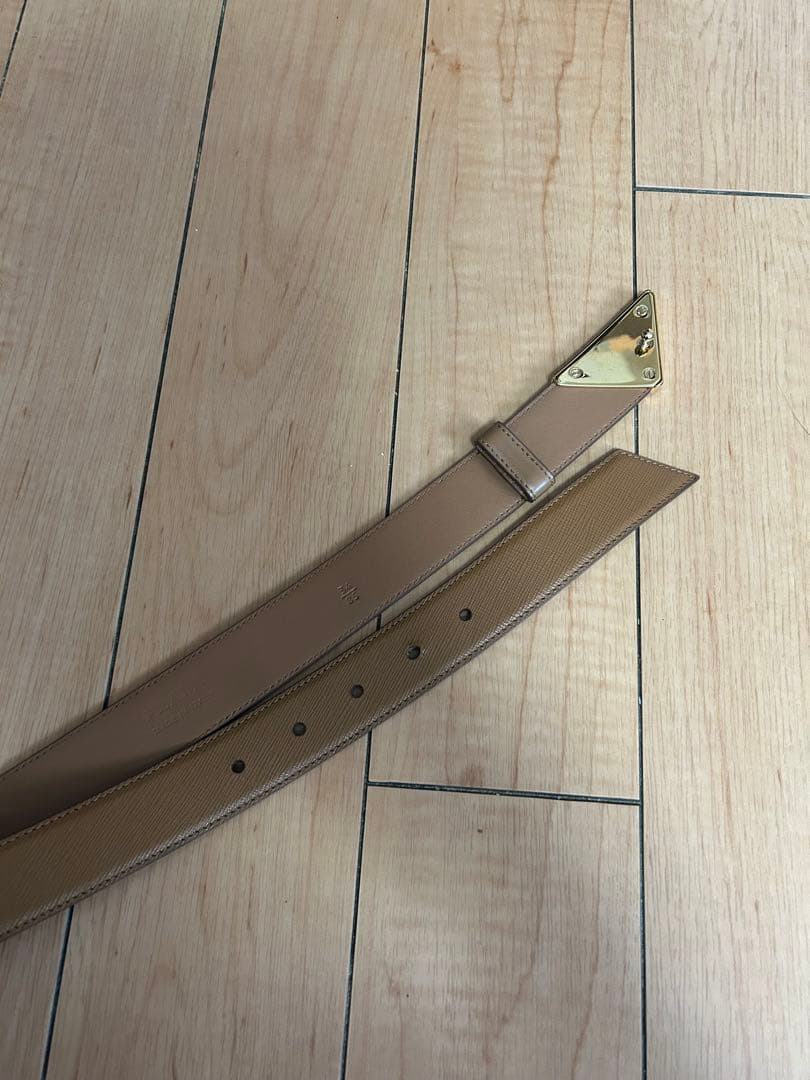 PRADA プラダ サフィアーノレザー ベルト キャメル　美品