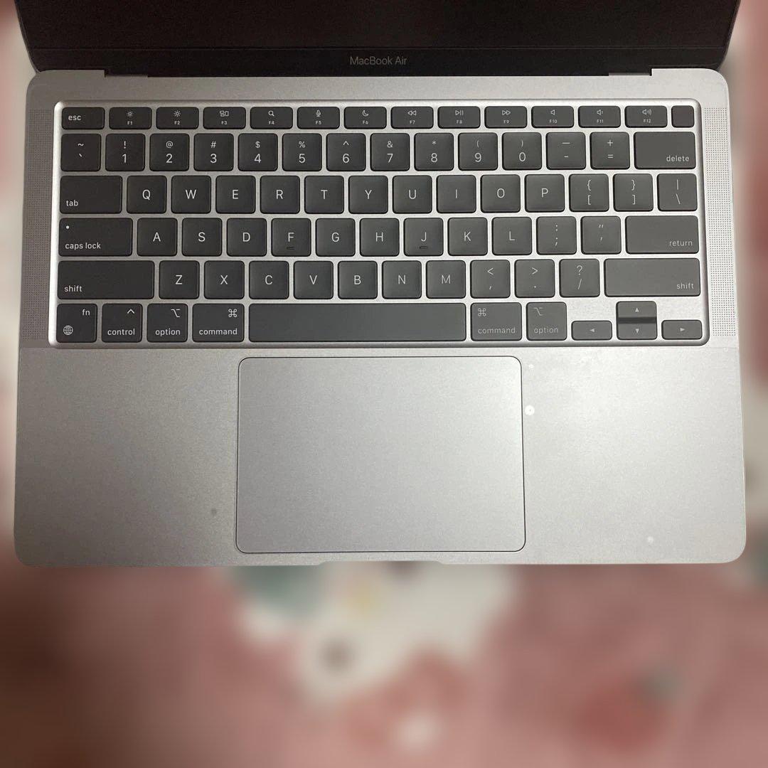 Apple MacBook Air 13インチ（M1チップ搭載）