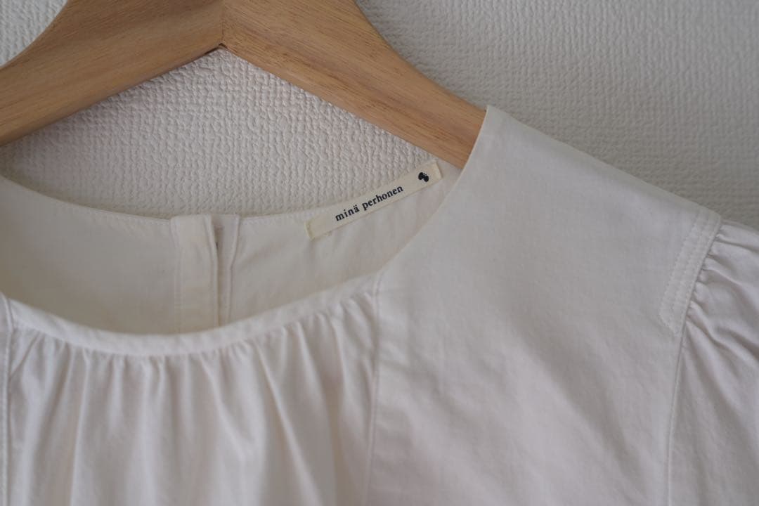 ミナペルホネンfog night ブラウスホワイト