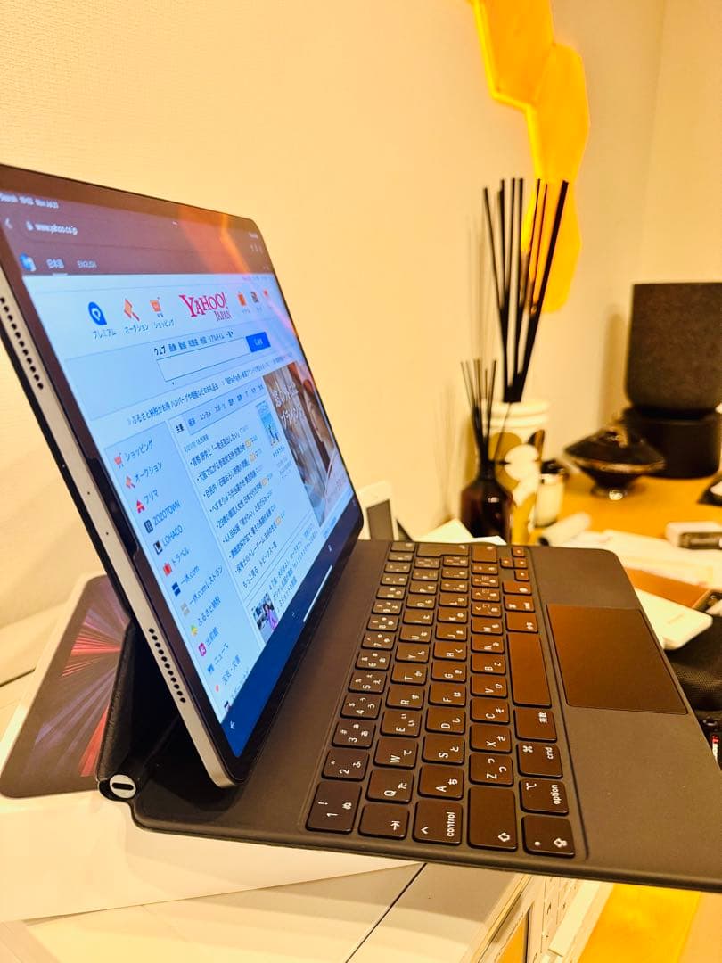 美品 iPad Pro 12.9 第5世代＋Magic Keyboard セット