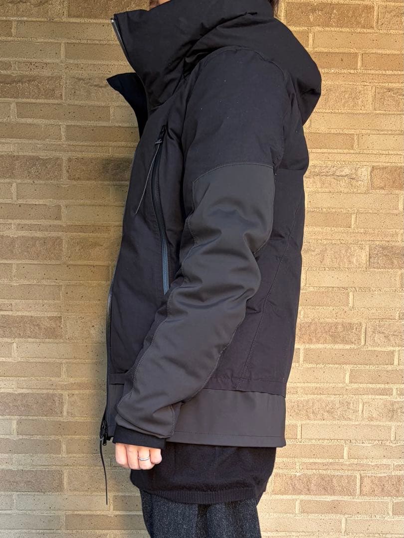 The Viridi-anne × RIPVANWINKLEダウンジャケット