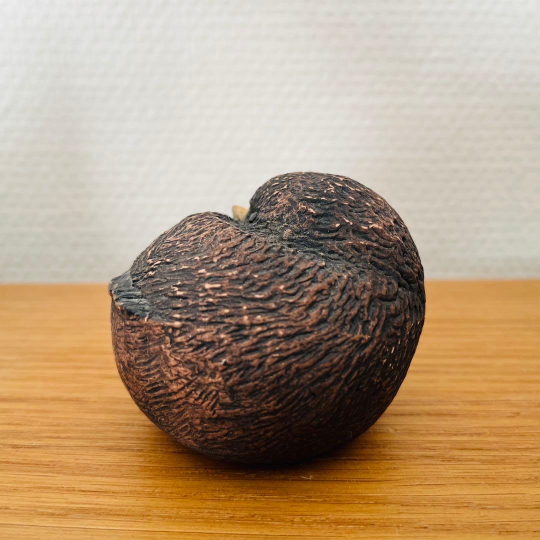 Jie ころんとした鳥Hannes Johansson