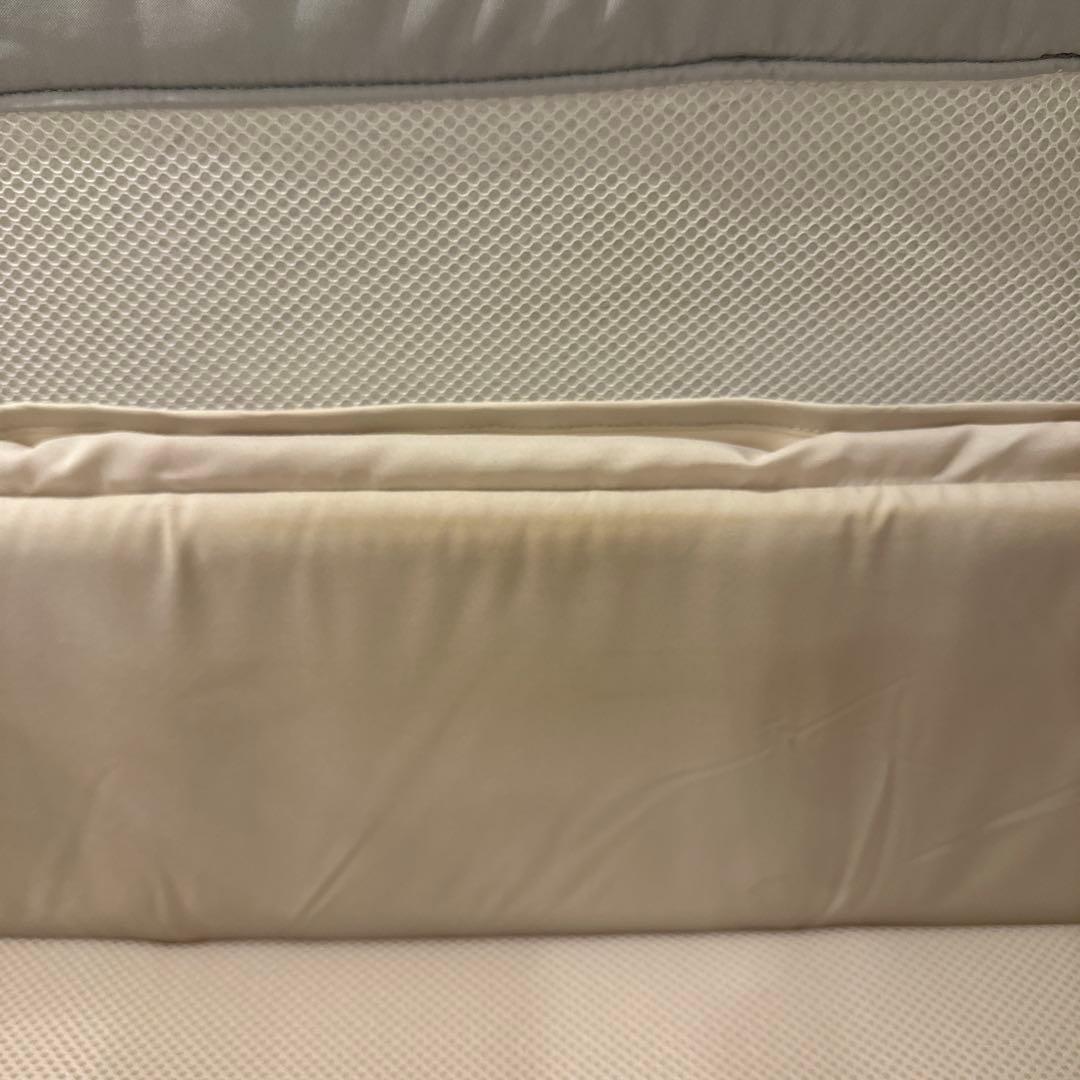 アップリカ ココネルエアーAB ベビーベッド ホワイトグレー