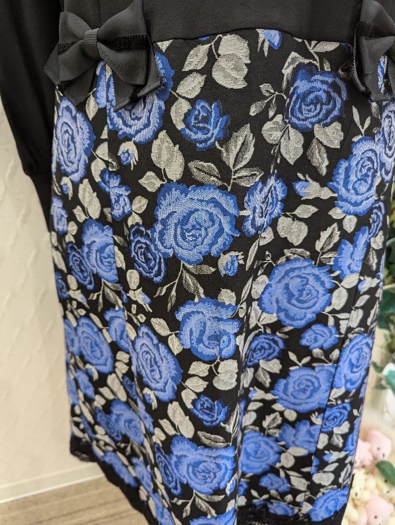 さおりん　スーパービューティー　今季ワンピース青orピンク44XL新品