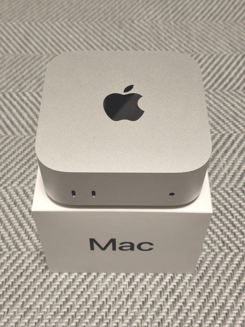 シント　【美品】Apple Mac mini M4 Pro
