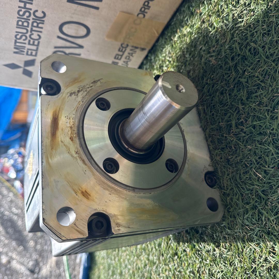 MITSUBISHI HC352S SERVO MOTOR 動作保証　インボイス