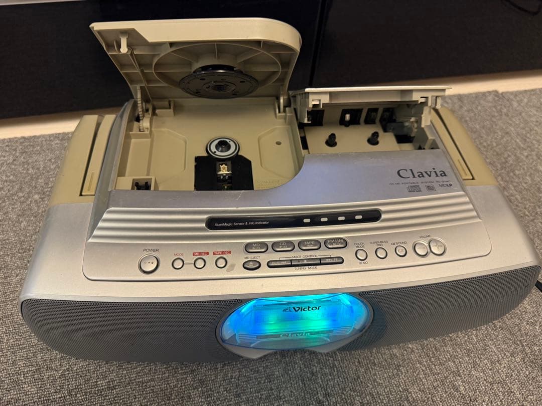 ビクターJVC　RC-G1MD-S CD-MDポータブルシステム　Clavia