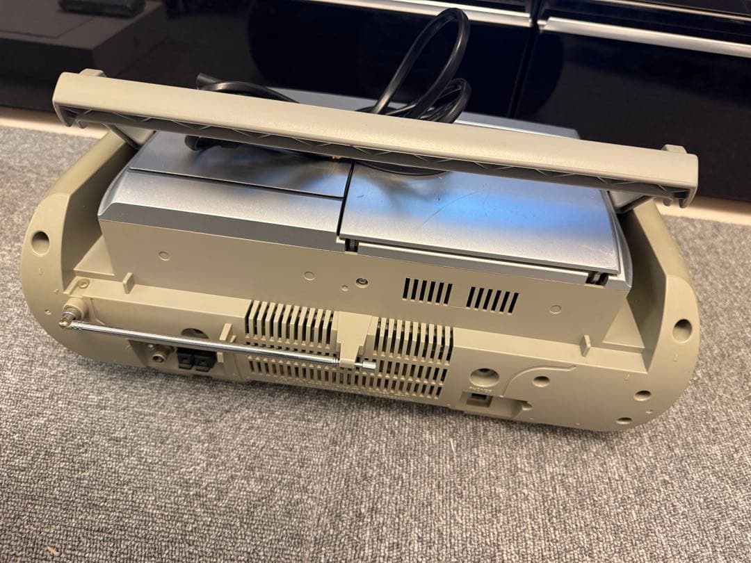 ビクターJVC　RC-G1MD-S CD-MDポータブルシステム　Clavia