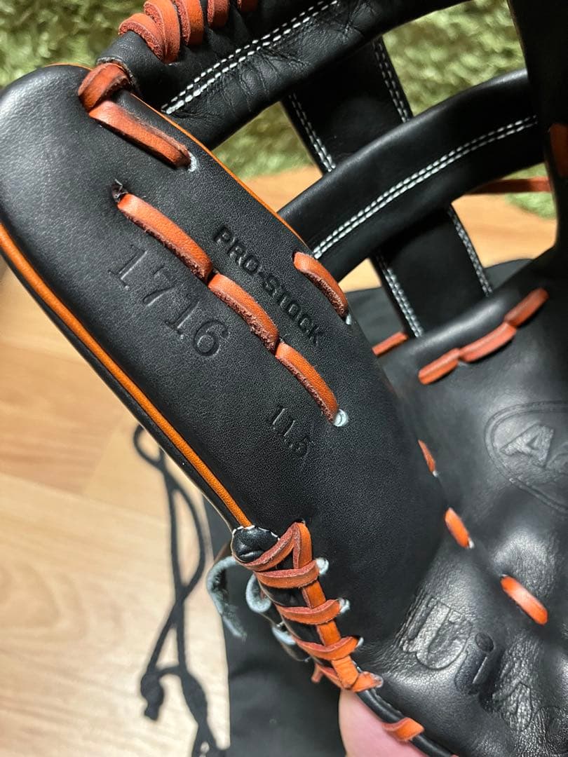 美品 Wilson A2000 1716 硬式内野手用グラブ ブラック×オレンジ