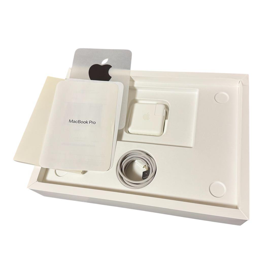 Apple MacBook Pro M3 1TB 14インチ スペースグレイ