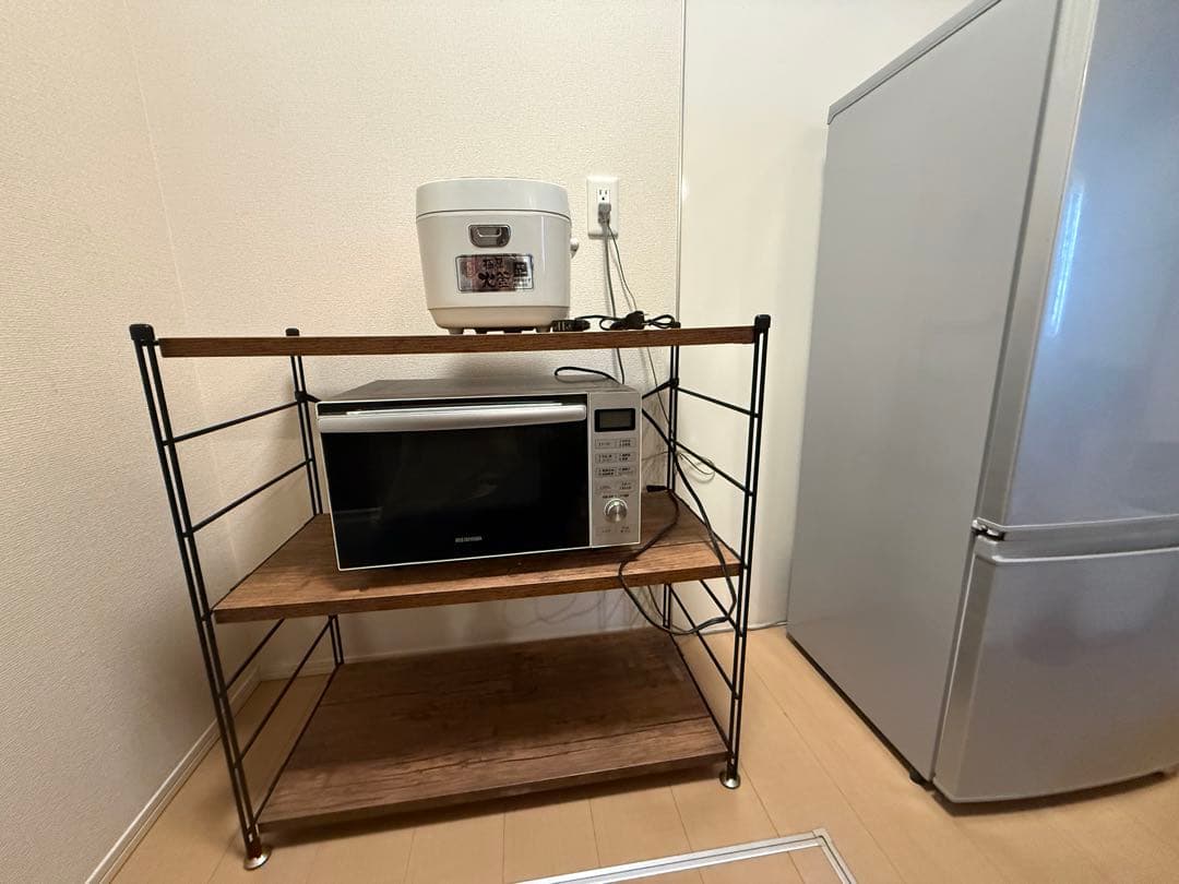 家電1式。(冷蔵庫、オーブンレンジ、炊飯器 、キッチンラック)
