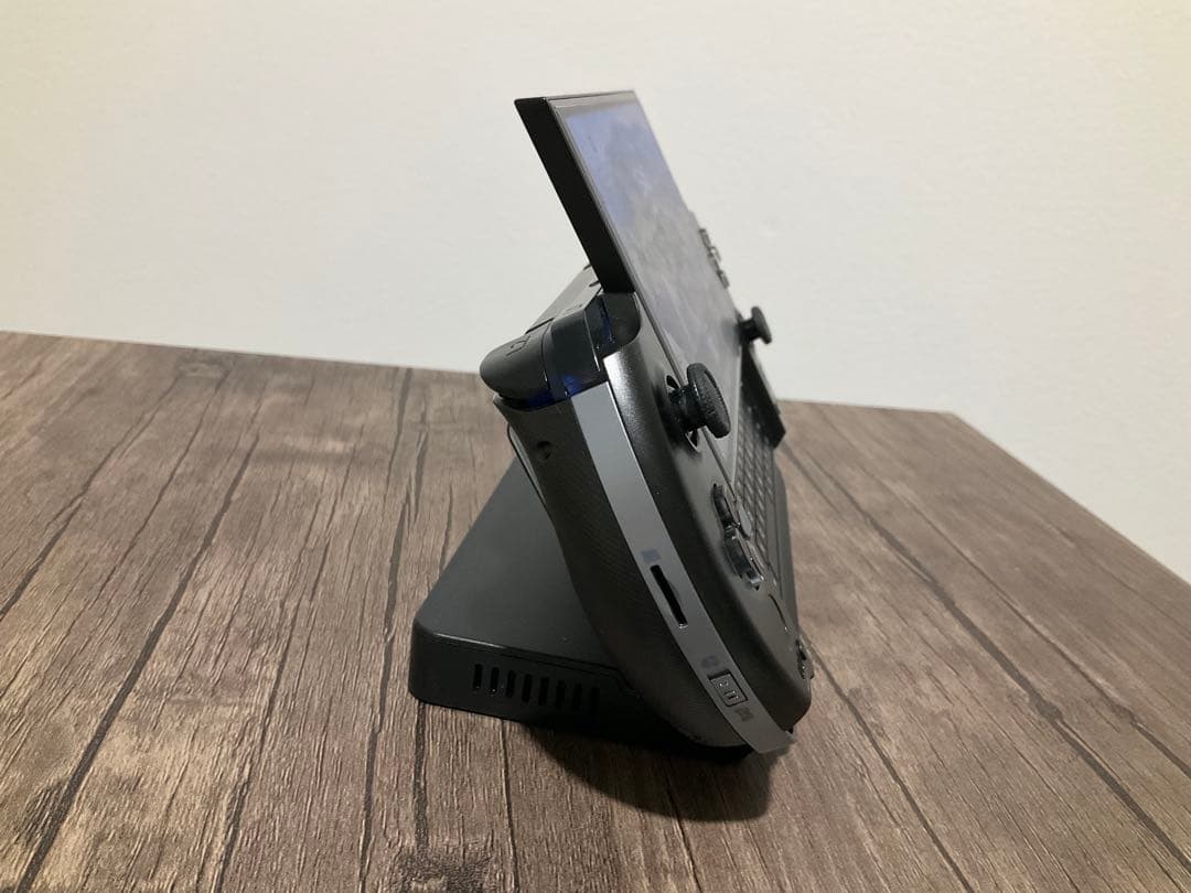 WIN GPD4（6800U/32GB/1TB）ケース、アダプタ、USBメモリ付