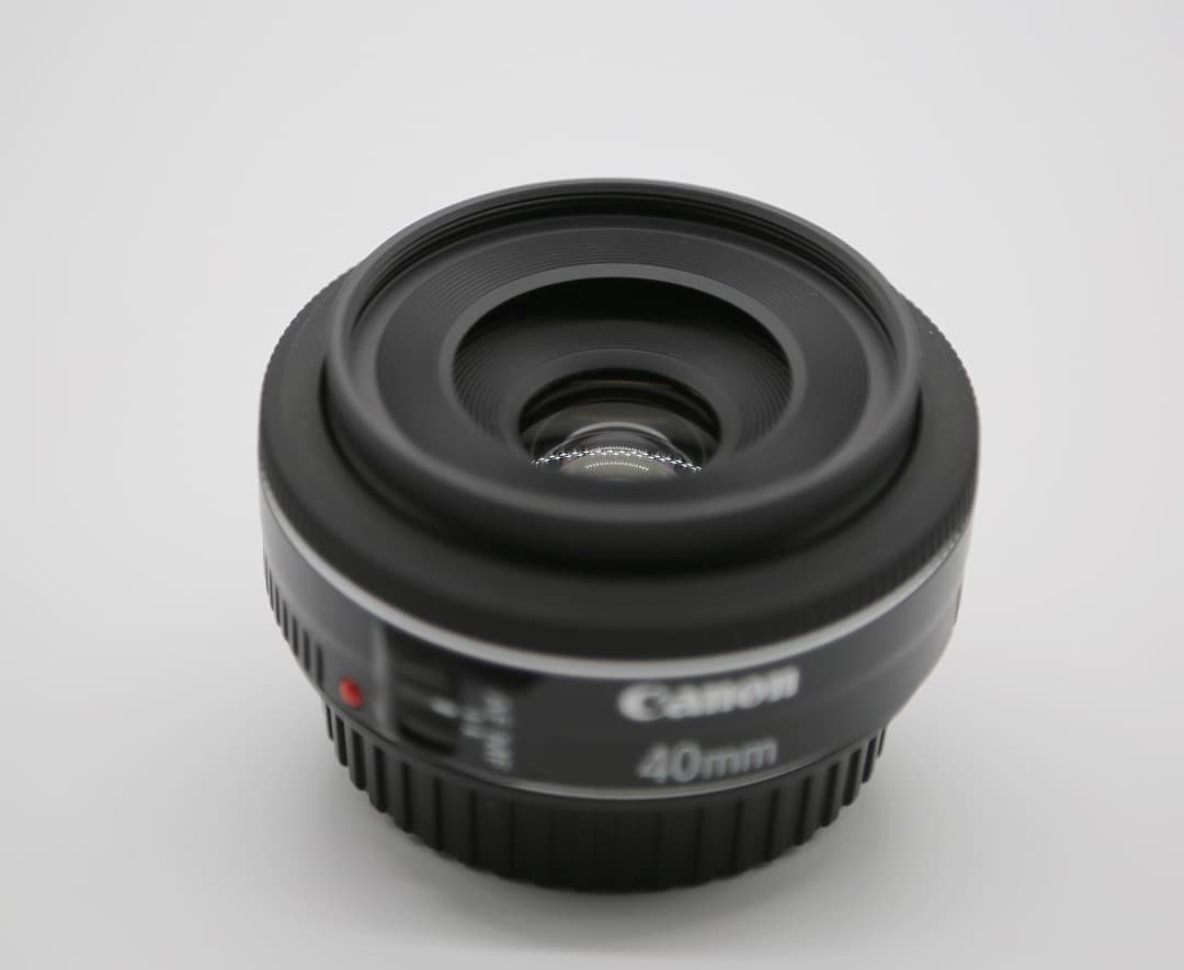 【美品】CANON EF40mm F2.8 STM フード　フィルター付属