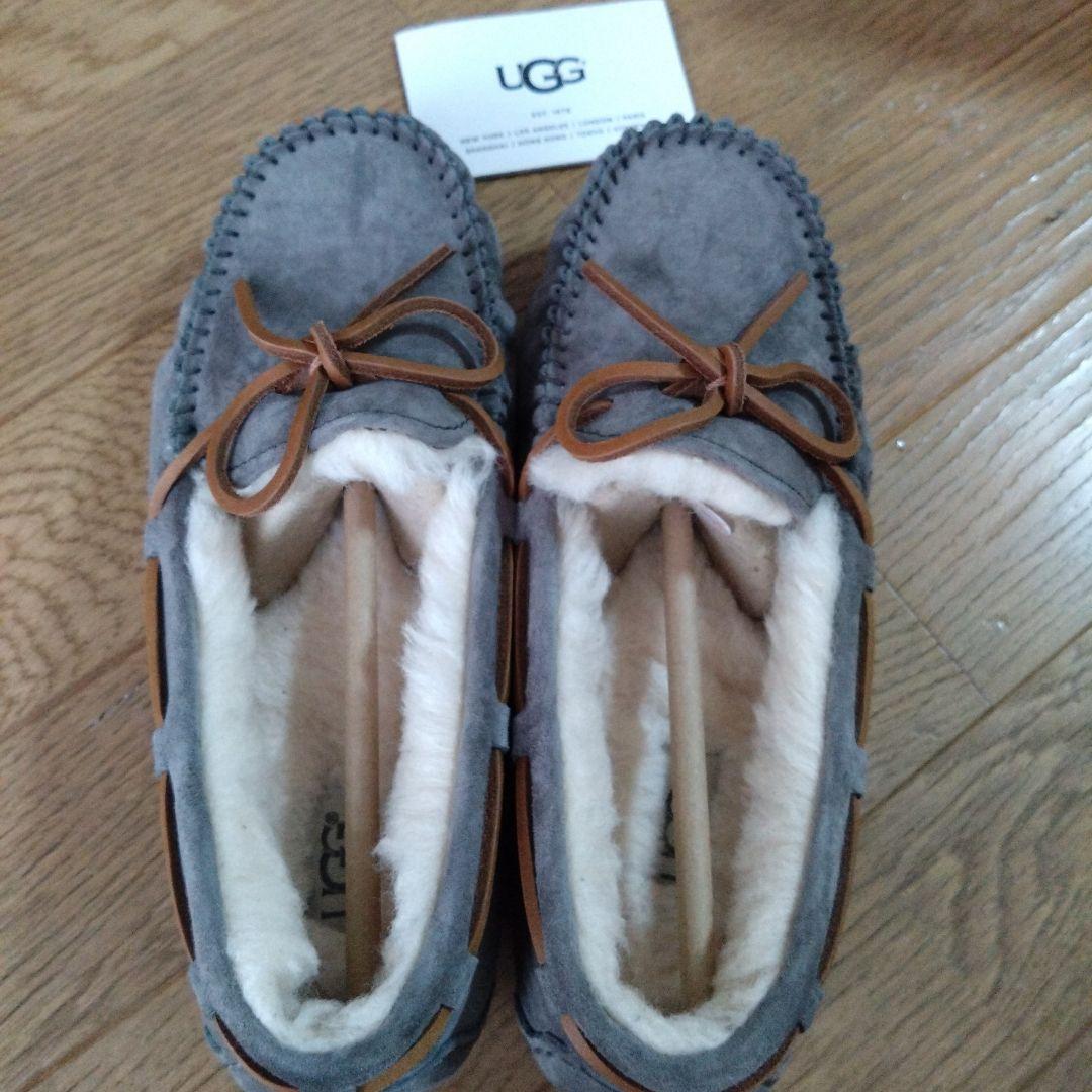 UGG グレー モカシン シープスキン　23cm