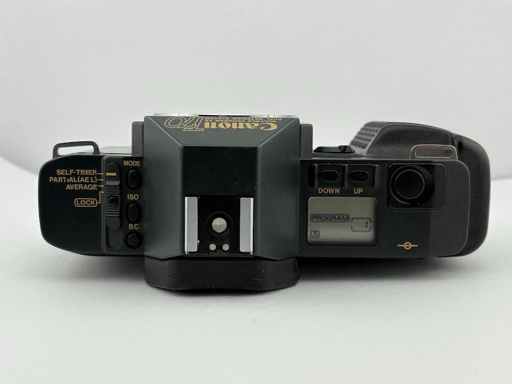 ★極上品★キヤノンT70 / NEW FD 28mm F2.8『単三形電池使用』