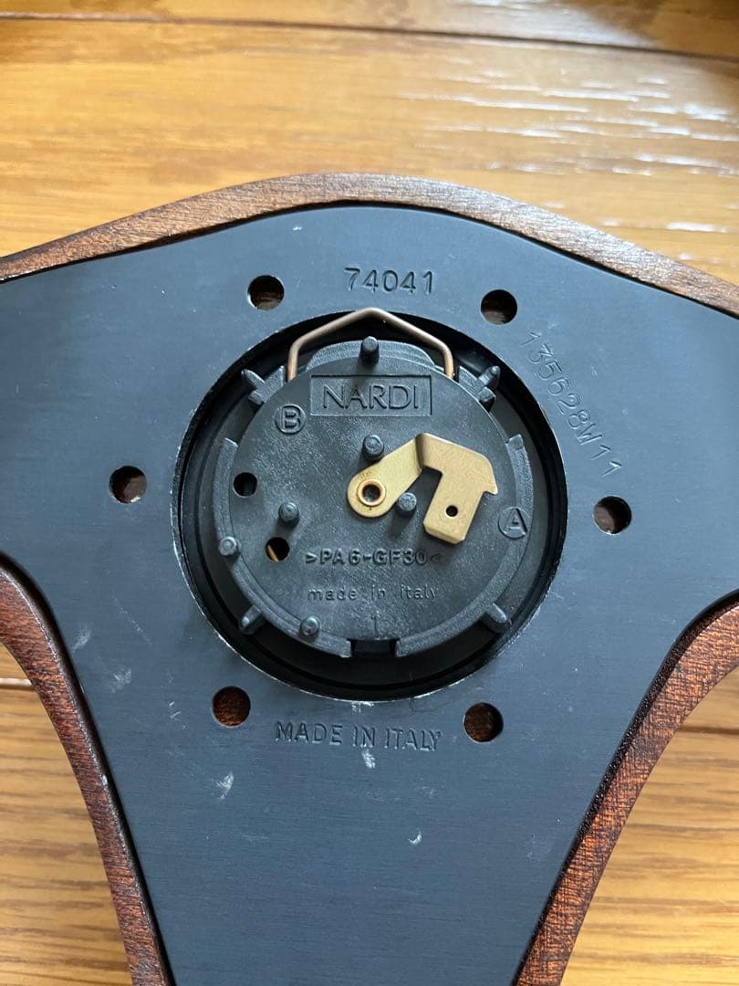 NARDI　ステアリング　ハンドル