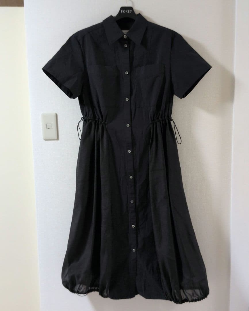 美品✨アドーア ハイマルチタフタワンピース ドッキング 2025年