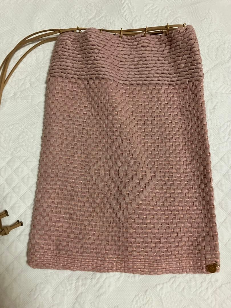 lilas.junko⭐︎ SIRISIRI ピンク 編み 巾着型 バッグ