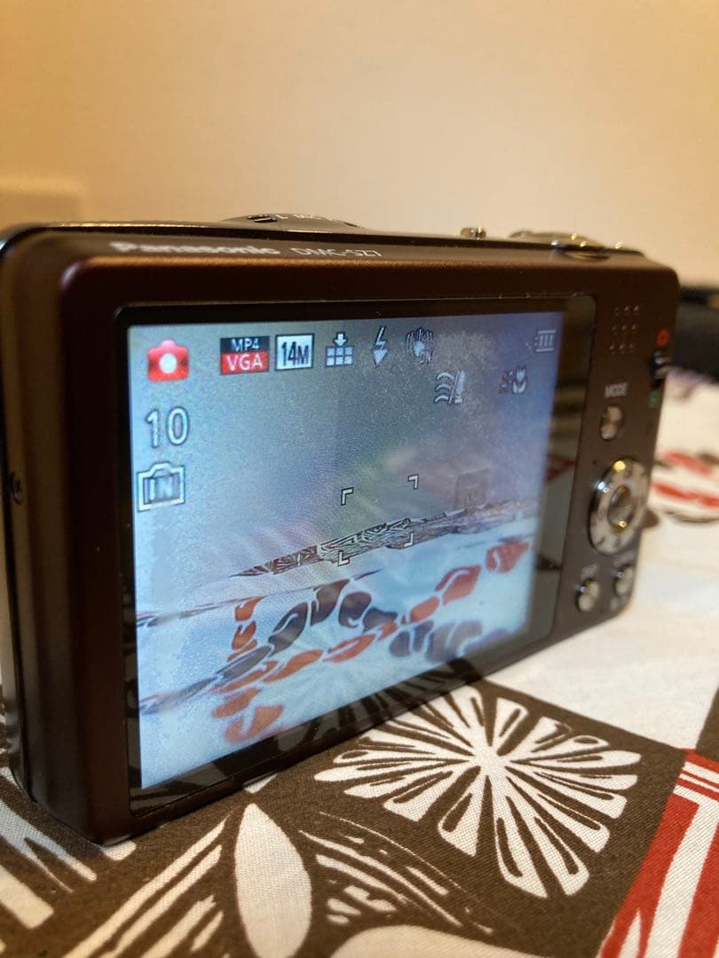 【動作良好品！】Panasonic Lumix DMC-SZ7！c25018