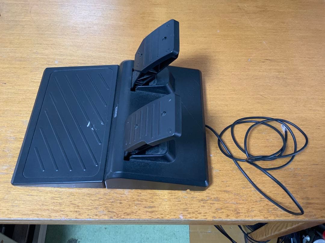 HORI レーシングホイールエイペックス (PS4/PS5)