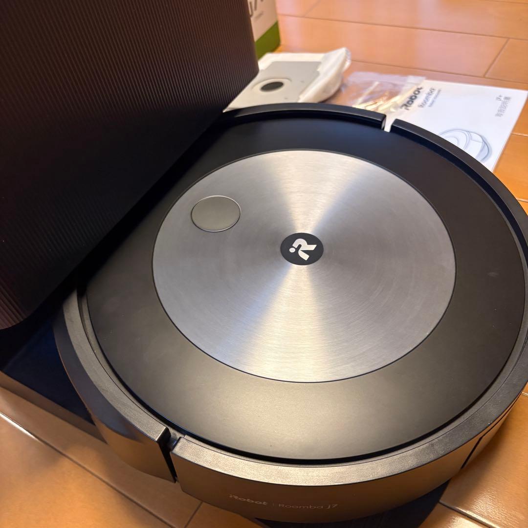 iRobot Roomba j7+ アイロボット