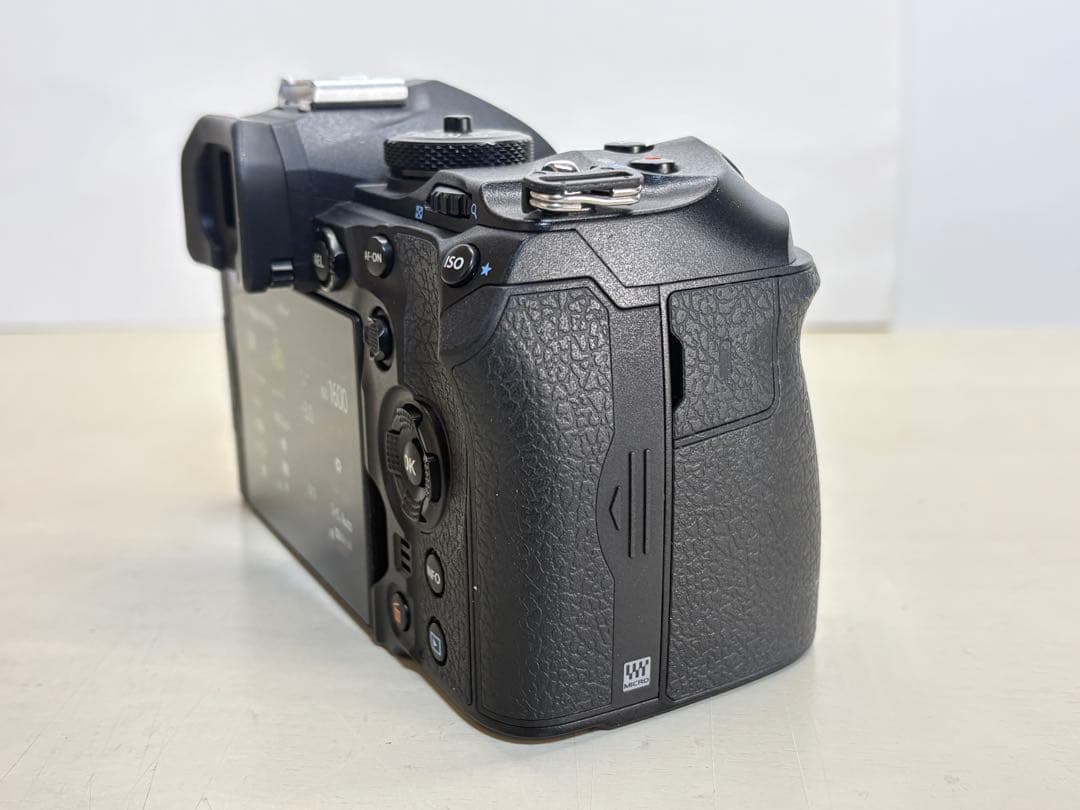 OM SYSTEM OM-1 ミラーレス一眼 カメラ