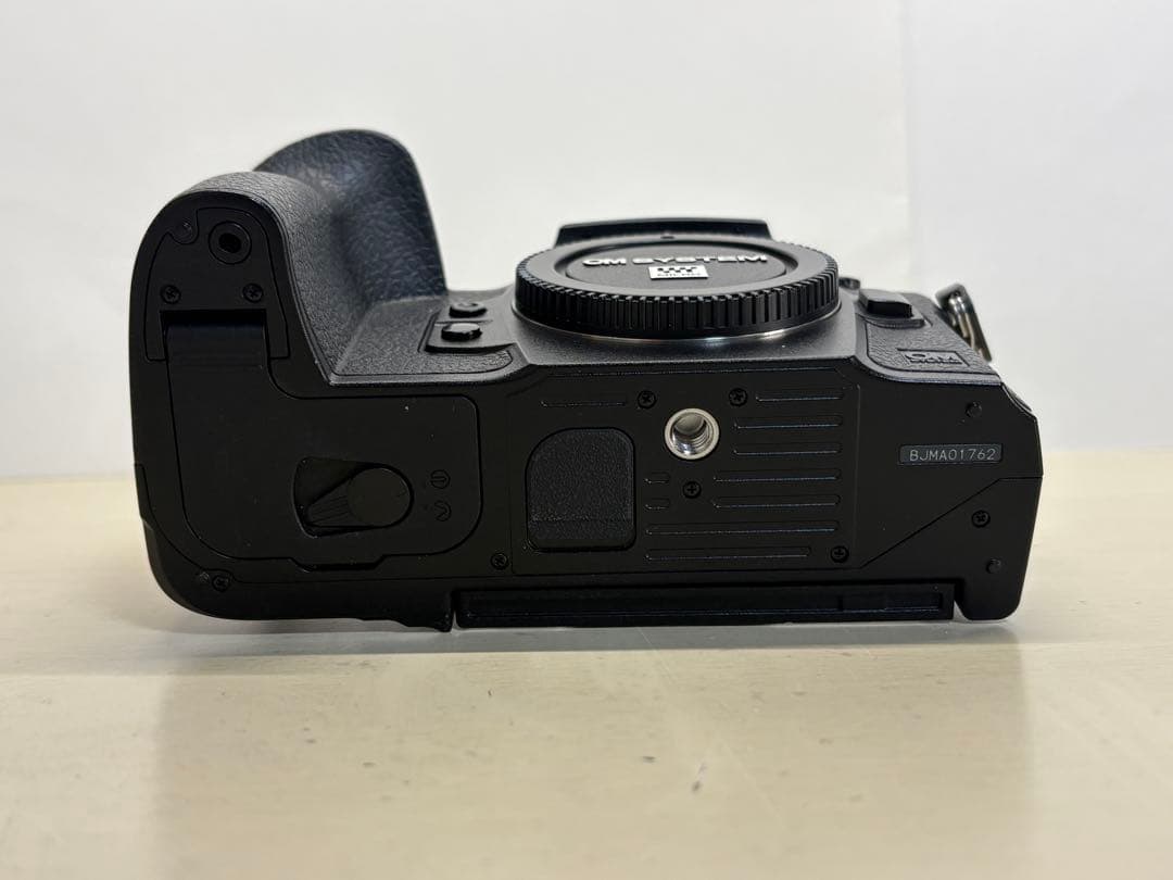 OM SYSTEM OM-1 ミラーレス一眼 カメラ