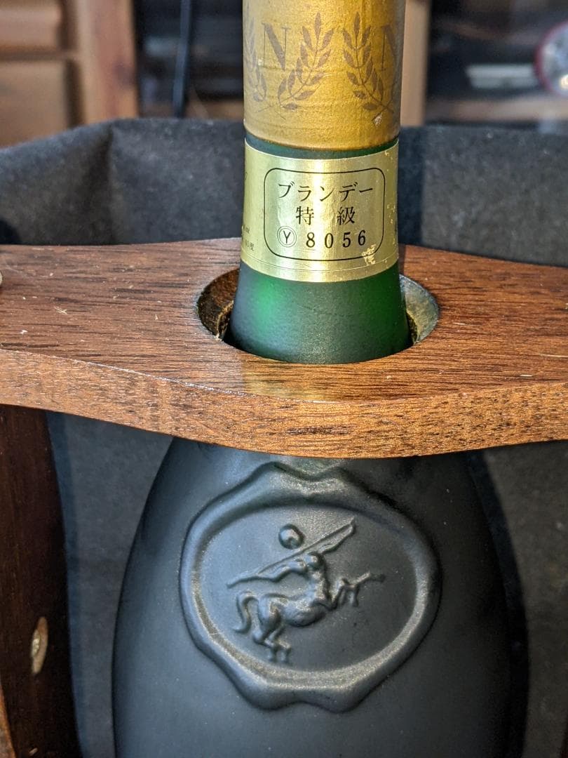 レミーマルタンナポレオン台座付き