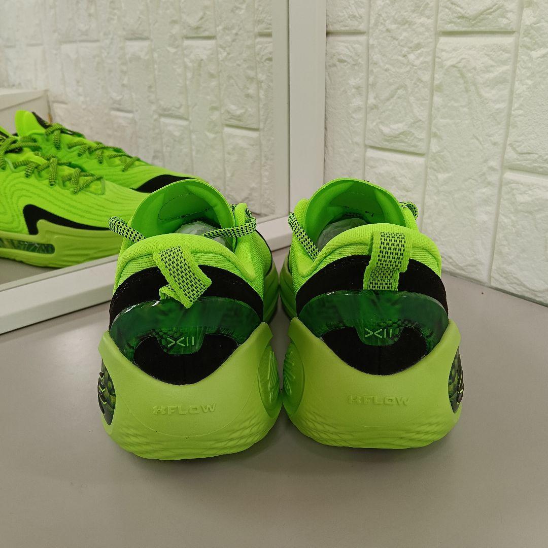 当日発送★アンダーアーマー カリー12「EXTRATERRESTRIAL」US9